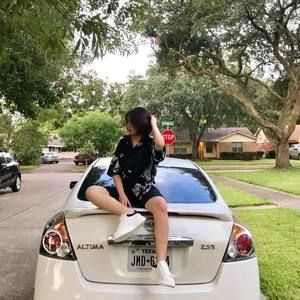 Meet your Posher, Duyen